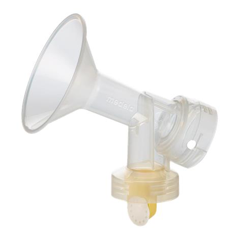 Medela Breast Shield with Valve and Membrane,4.375" x 3.25" x 6.125",6/Case,67378